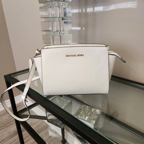 Michael Kors Shoulder Bag - Picture 1 of 3